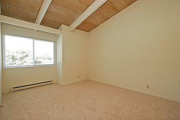 Bedroom (Top Floor )
